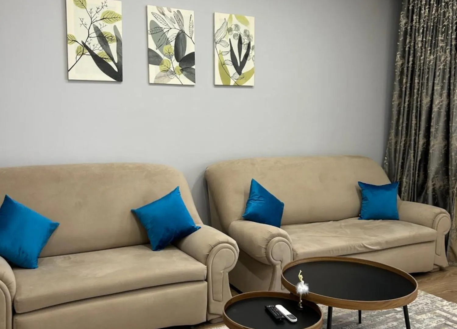 Двухкомнатная Квартира С Роскошным Видом На Город Exclusive Apartment Almaty