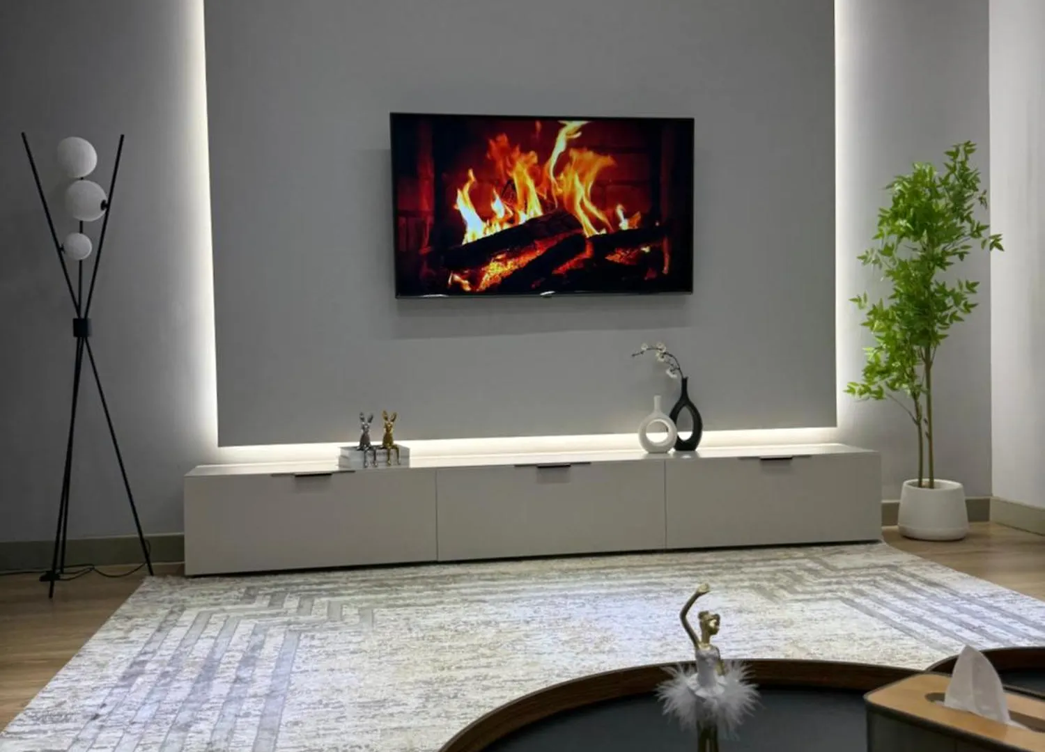 Двухкомнатная Квартира С Роскошным Видом На Город Exclusive Apartment Almaty